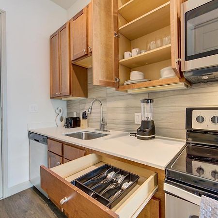 Апартаменты Trendy Downtown 1Bd/Freeparking/Wi-Fi/Pool Хьюстон Экстерьер фото