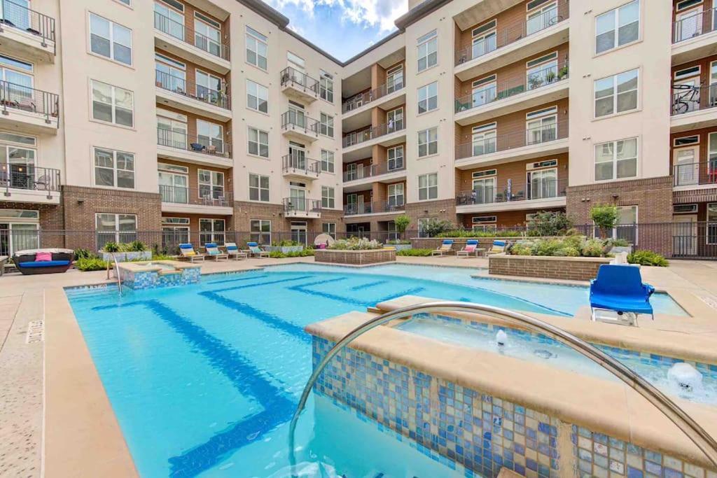 Апартаменты Trendy Downtown 1Bd/Freeparking/Wi-Fi/Pool Хьюстон Экстерьер фото