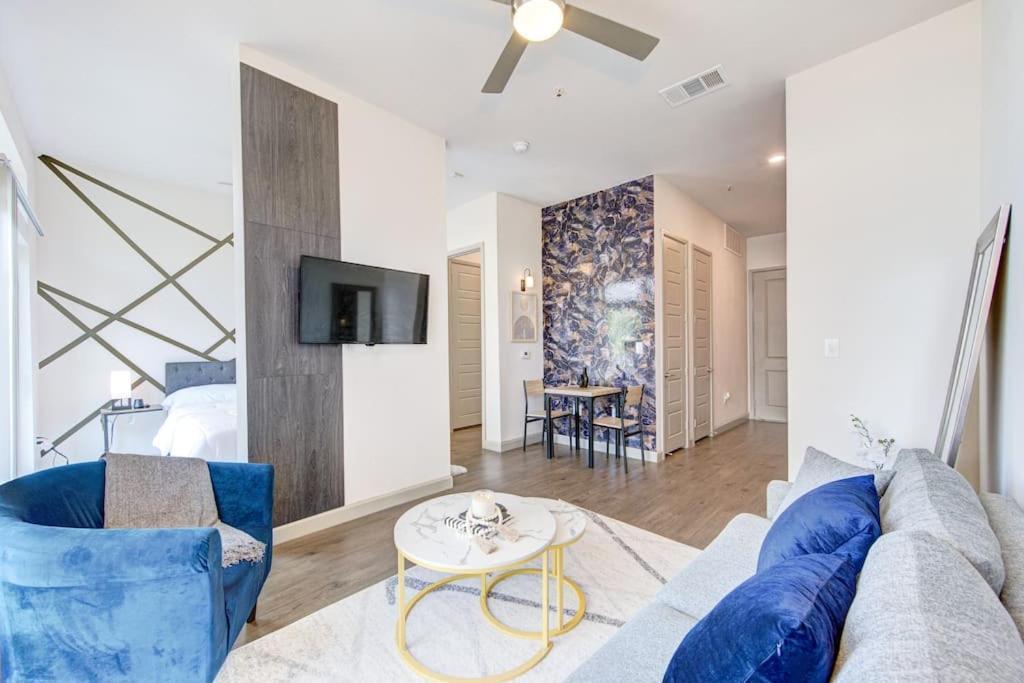 Апартаменты Trendy Downtown 1Bd/Freeparking/Wi-Fi/Pool Хьюстон Экстерьер фото